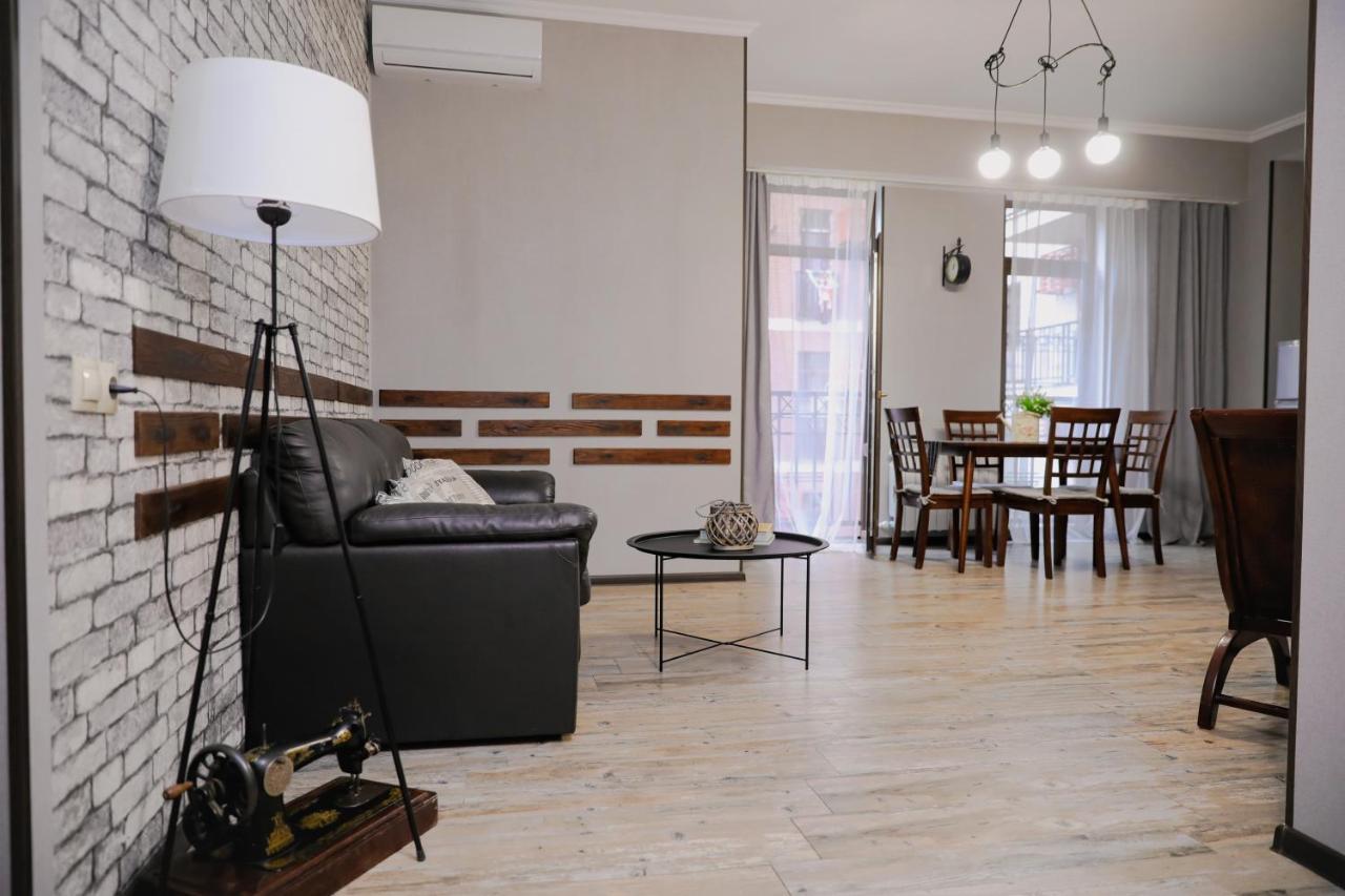 Avlabari Apartment - New One Tbilisi Ngoại thất bức ảnh