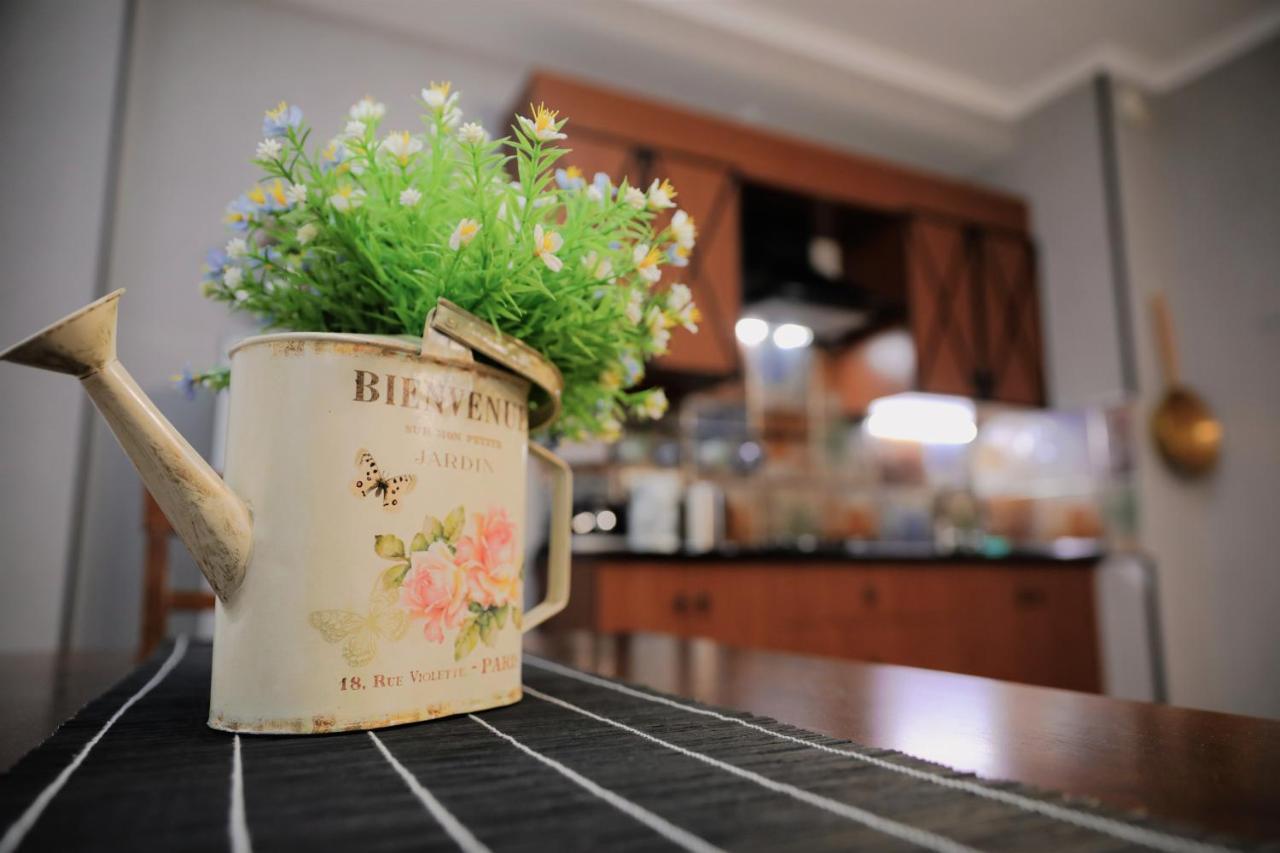 Avlabari Apartment - New One Tbilisi Ngoại thất bức ảnh